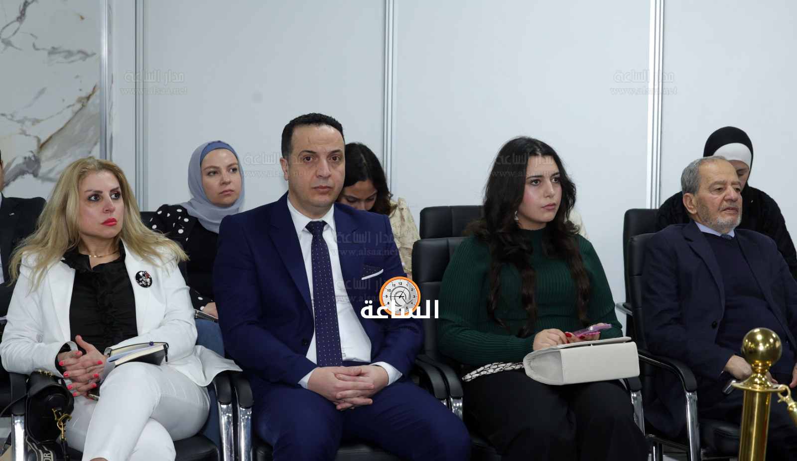 Madar Al-Saa Images 0.04906238083930059