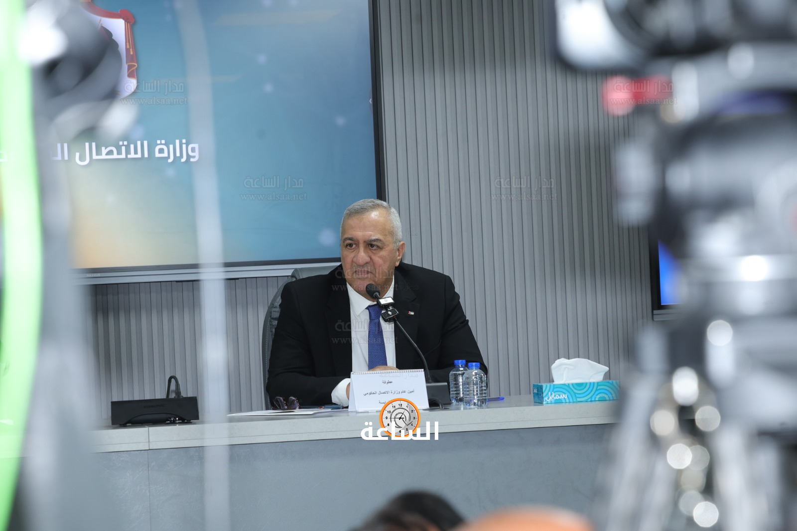 Madar Al-Saa Images 0.4218519757989865