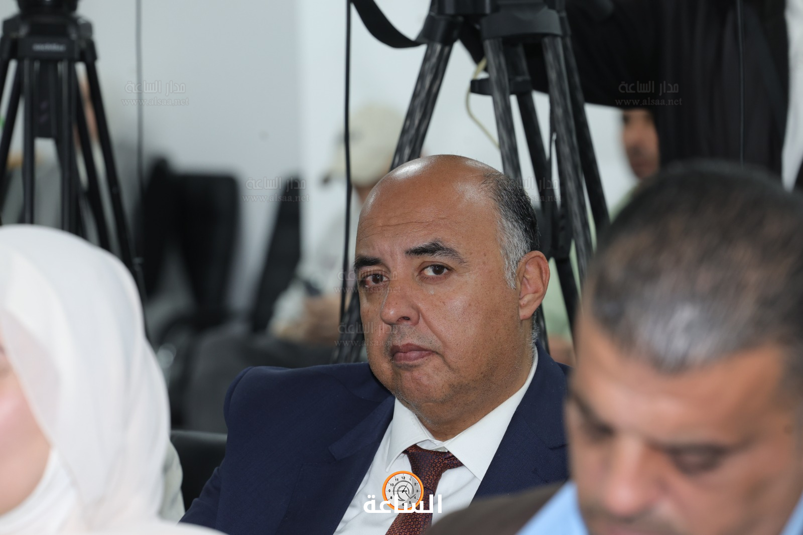 Madar Al-Saa Images 0.0767531612671396