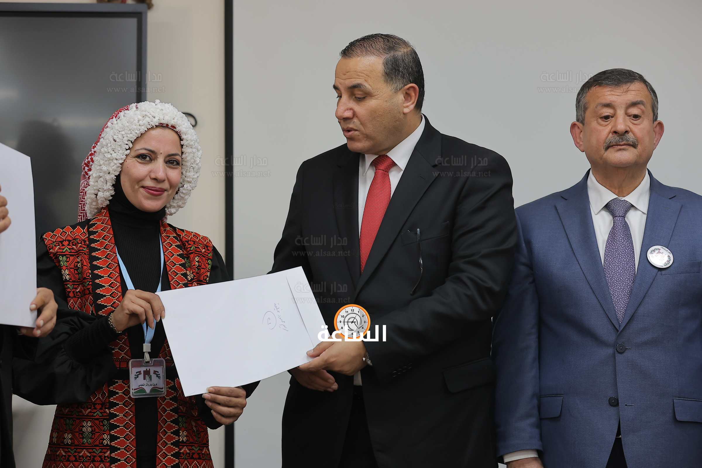 Madar Al-Saa Images 0.7468564835643973