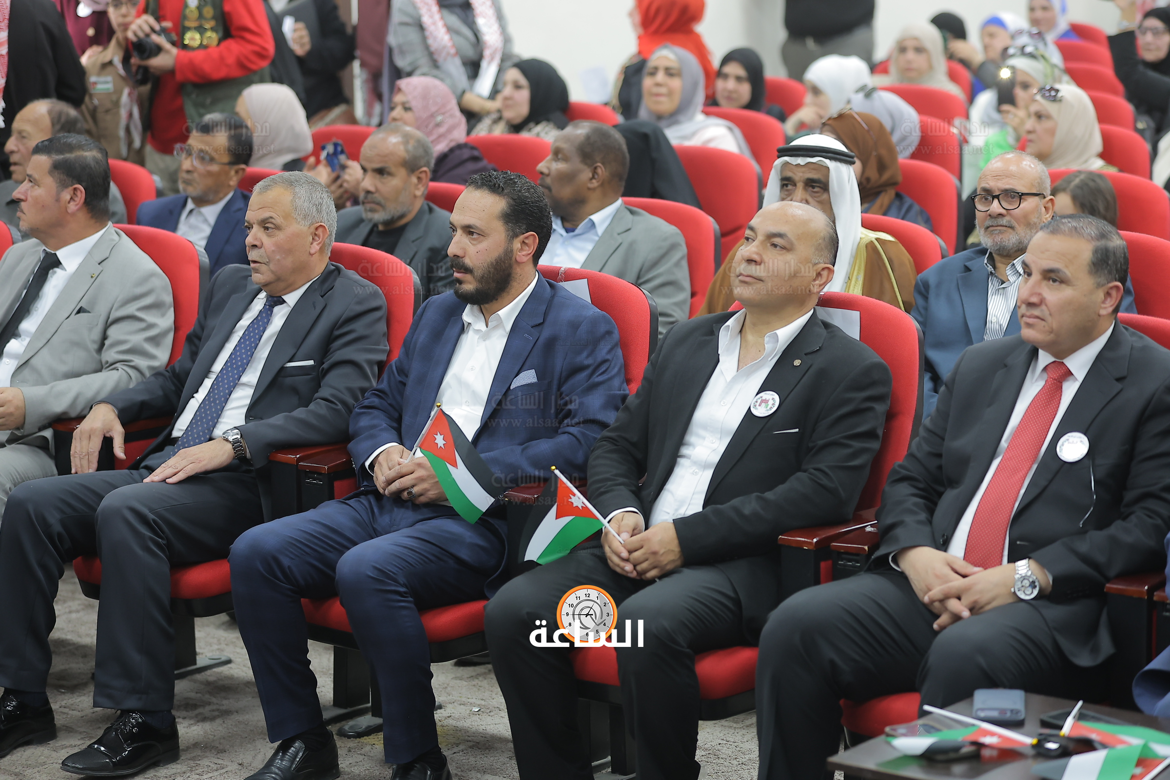 Madar Al-Saa Images 0.2701265988379743