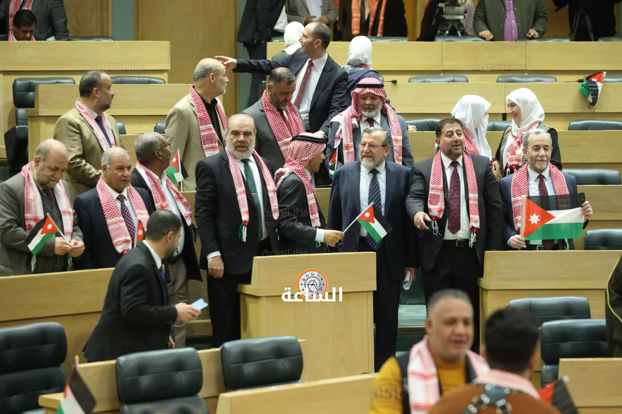 Madar Al-Saa Images 0.10922325552528023