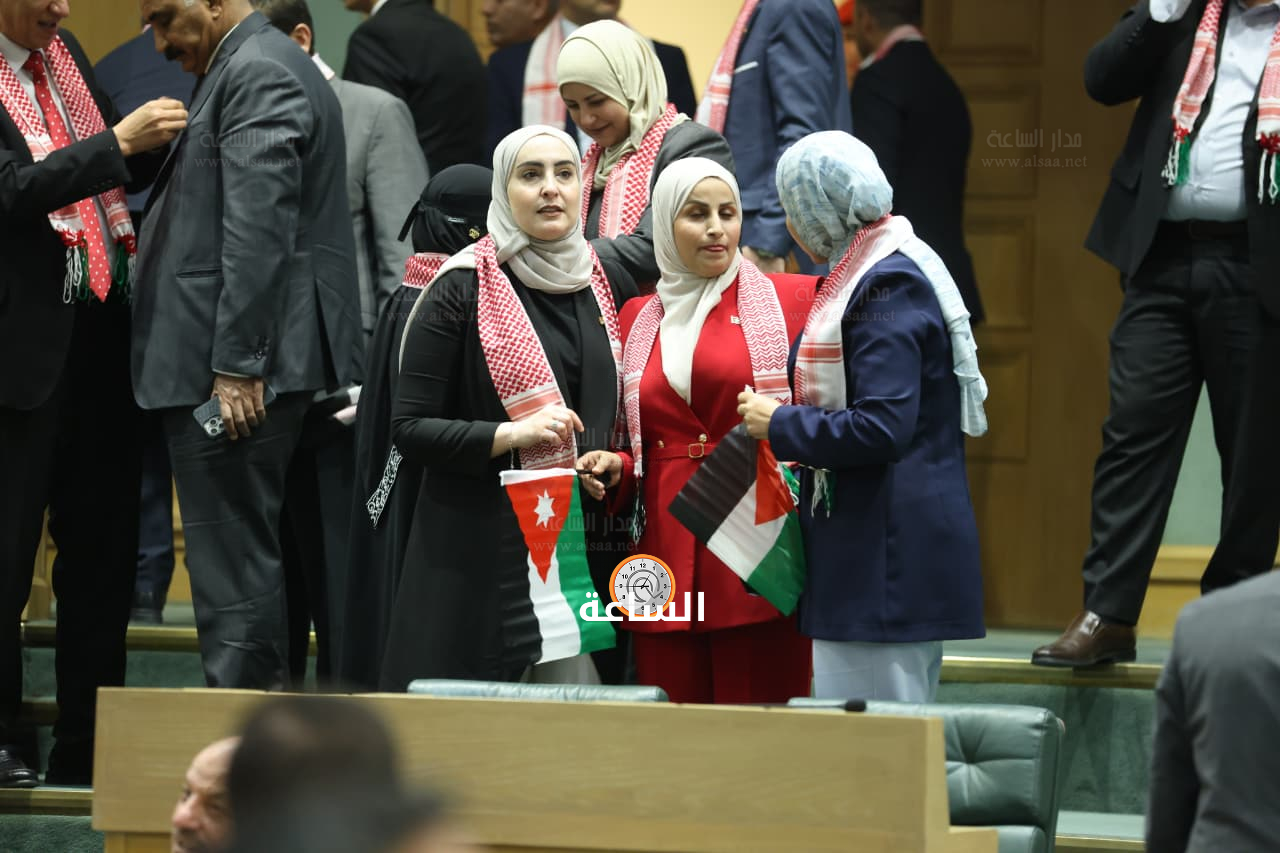 Madar Al-Saa Images 0.43853645263902297