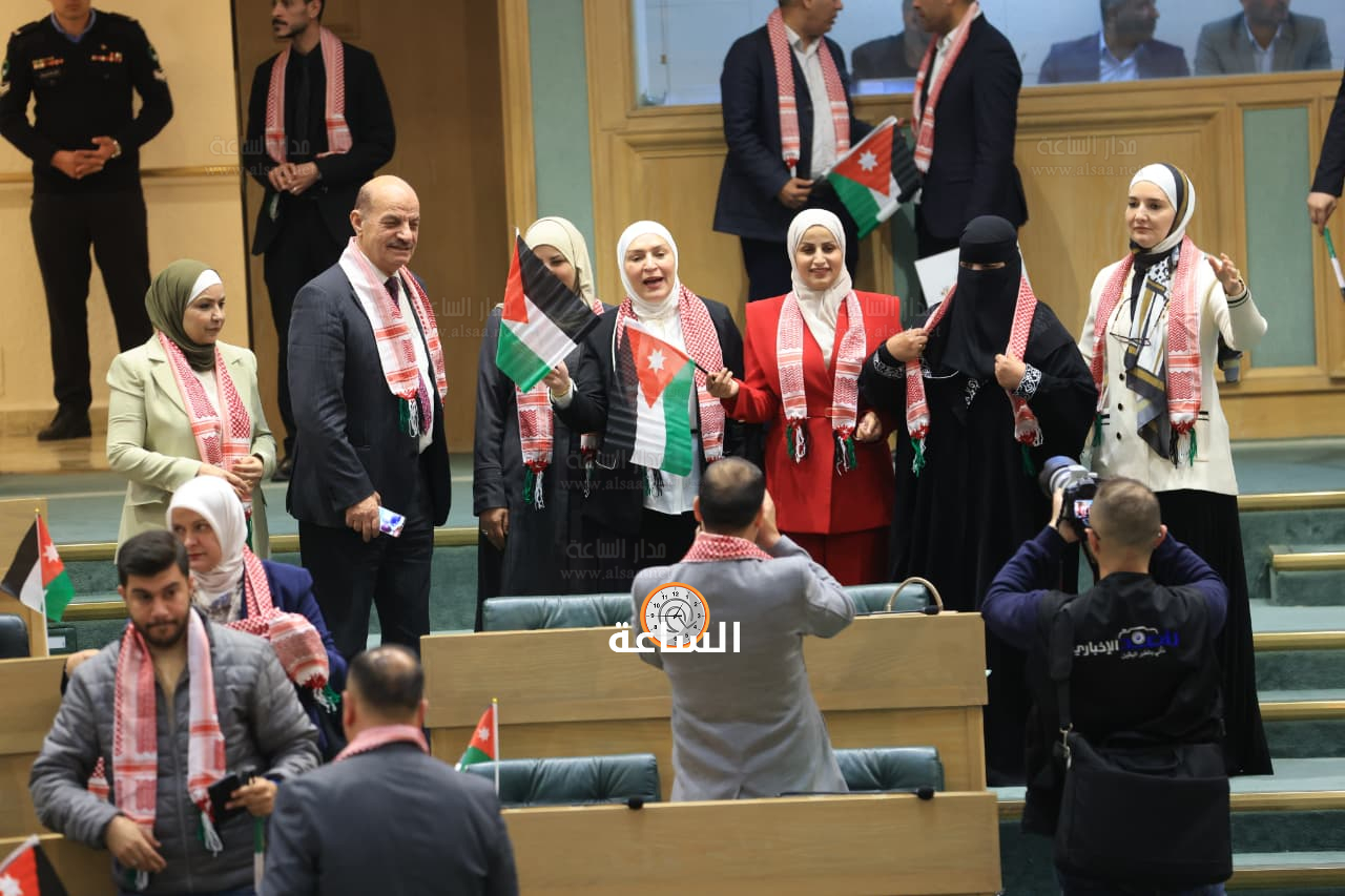 Madar Al-Saa Images 0.8715714751795911