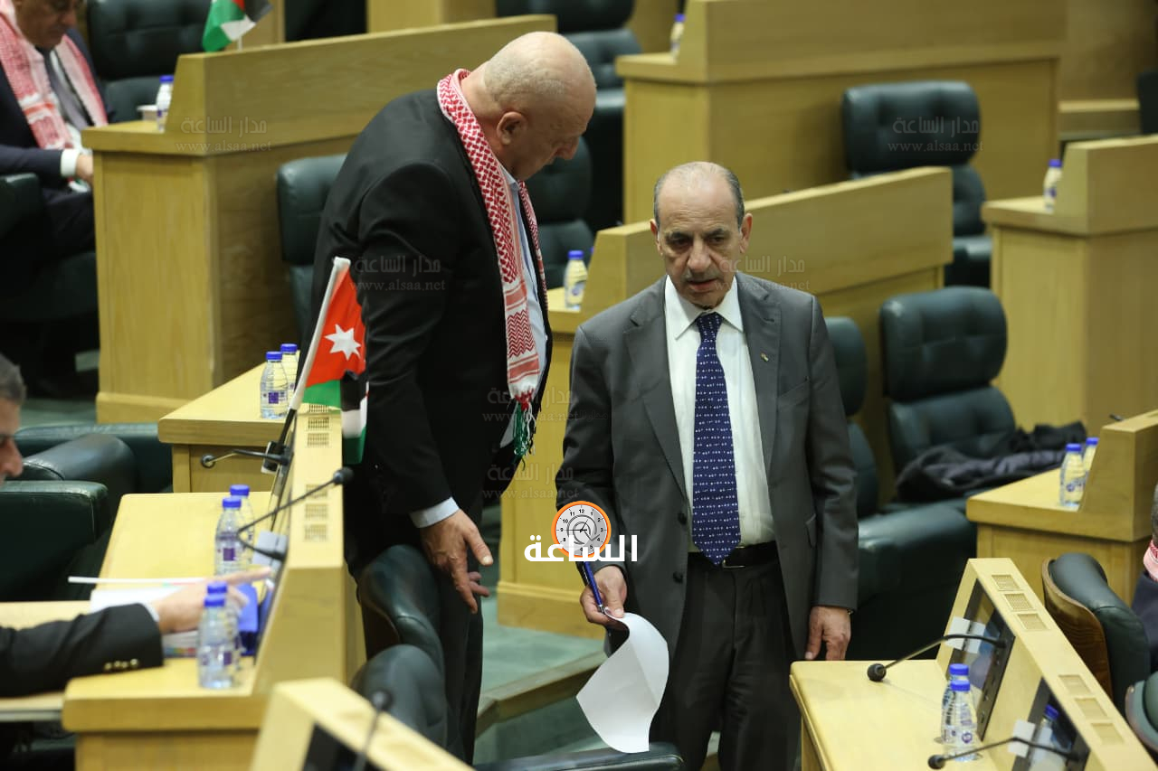 Madar Al-Saa Images 0.6113668627506206