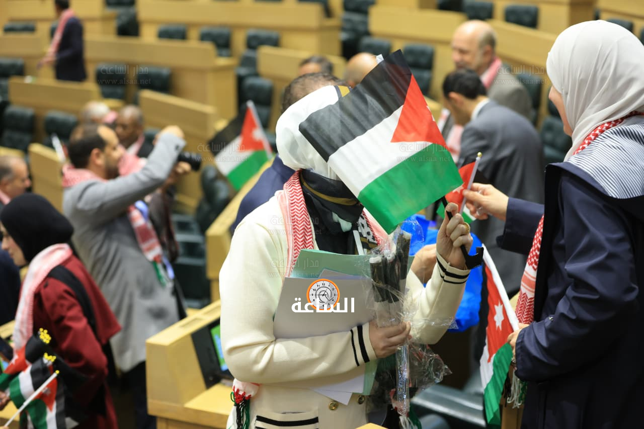 Madar Al-Saa Images 0.8475339822874981