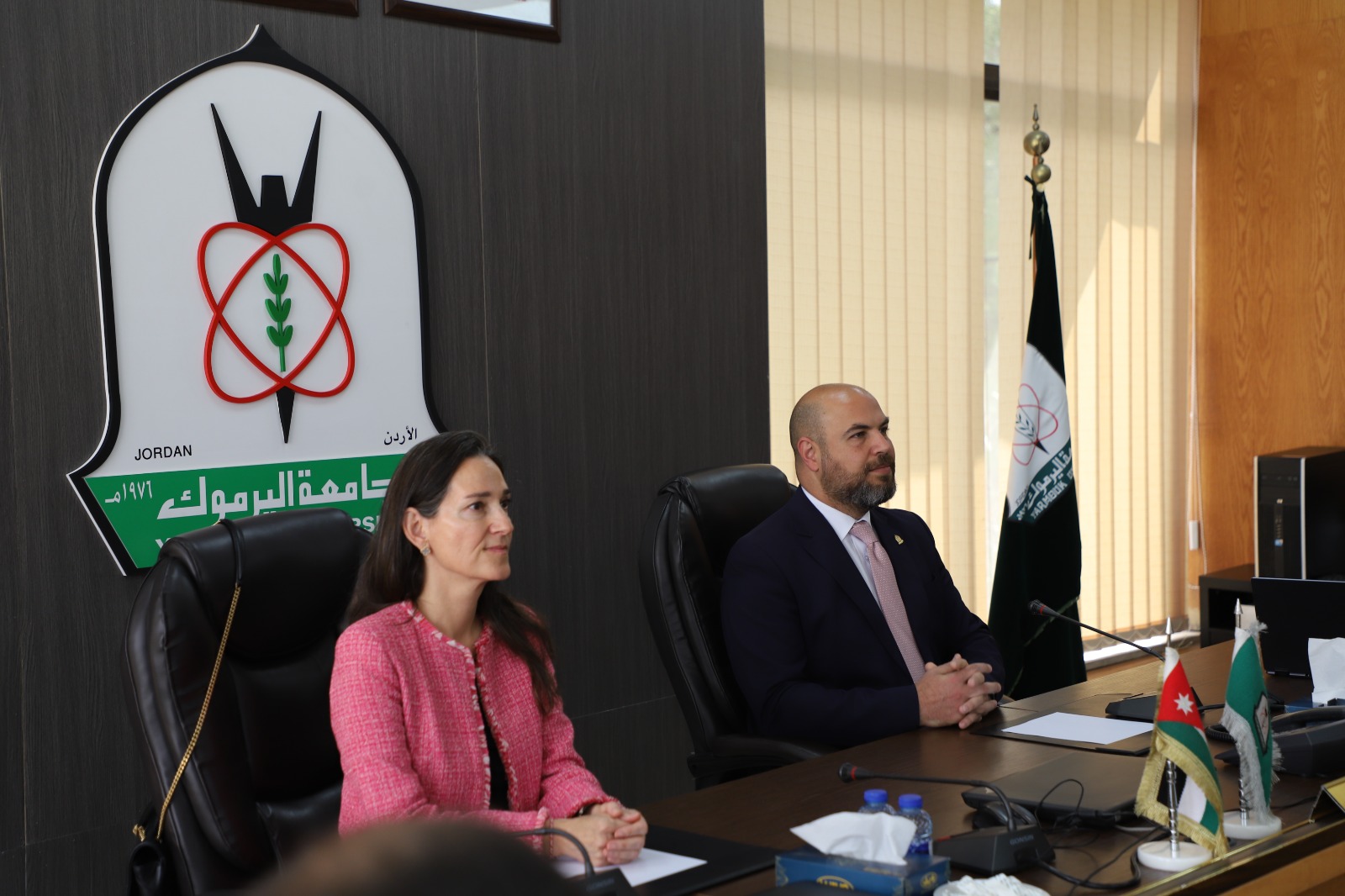 Madar Al-Saa Images 0.9445755765263593