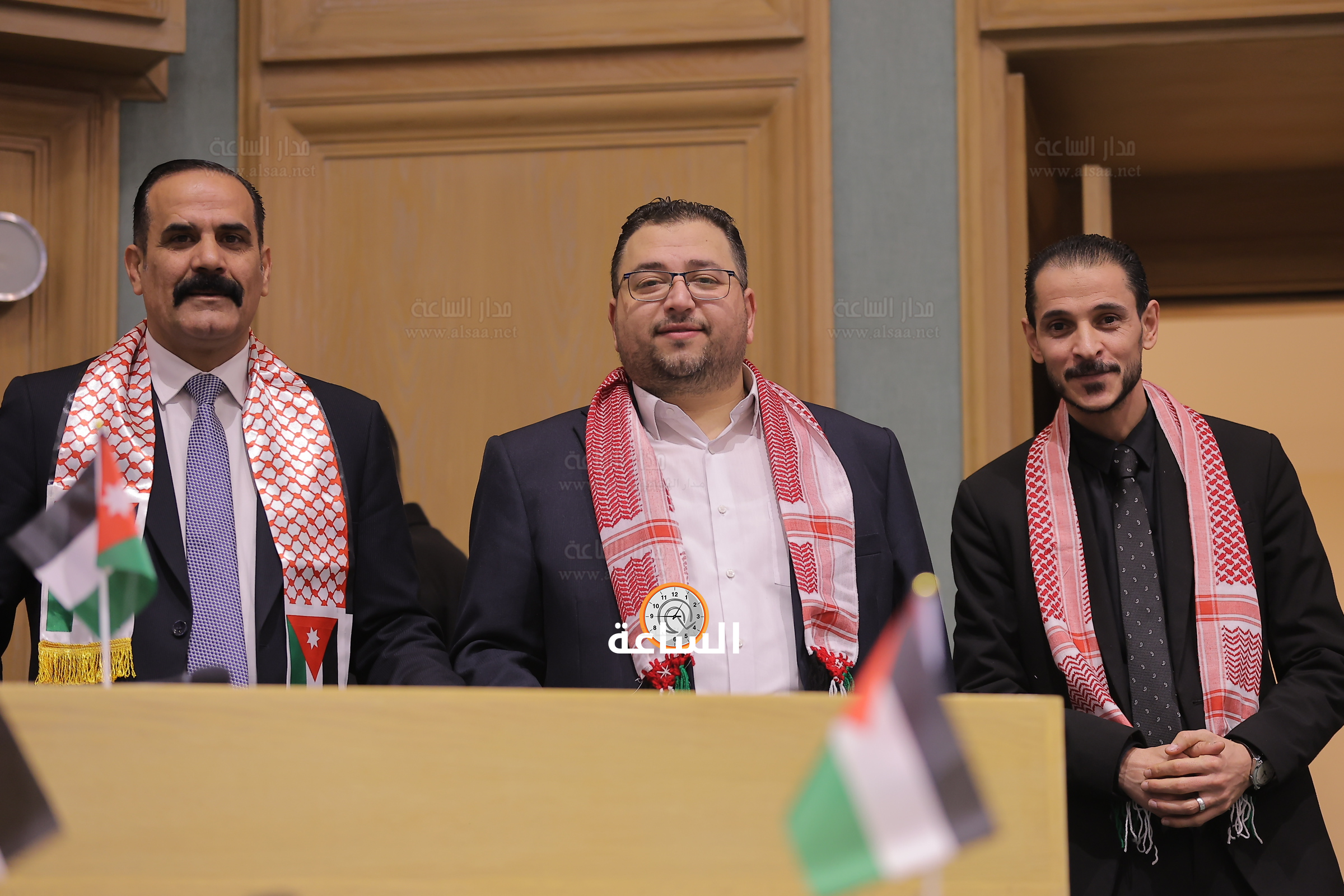 Madar Al-Saa Images 0.7366957715962912