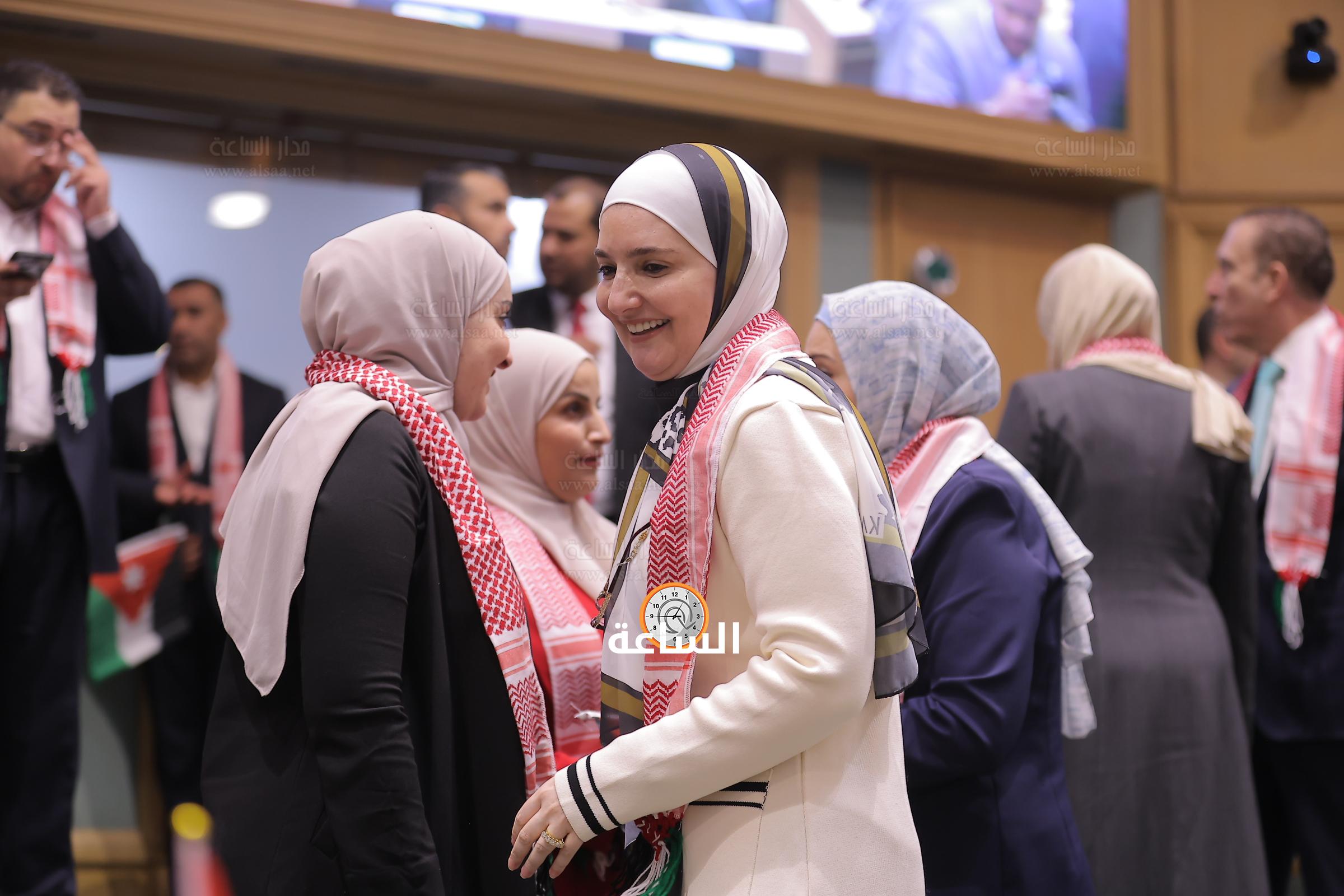 Madar Al-Saa Images 0.3867951307063088