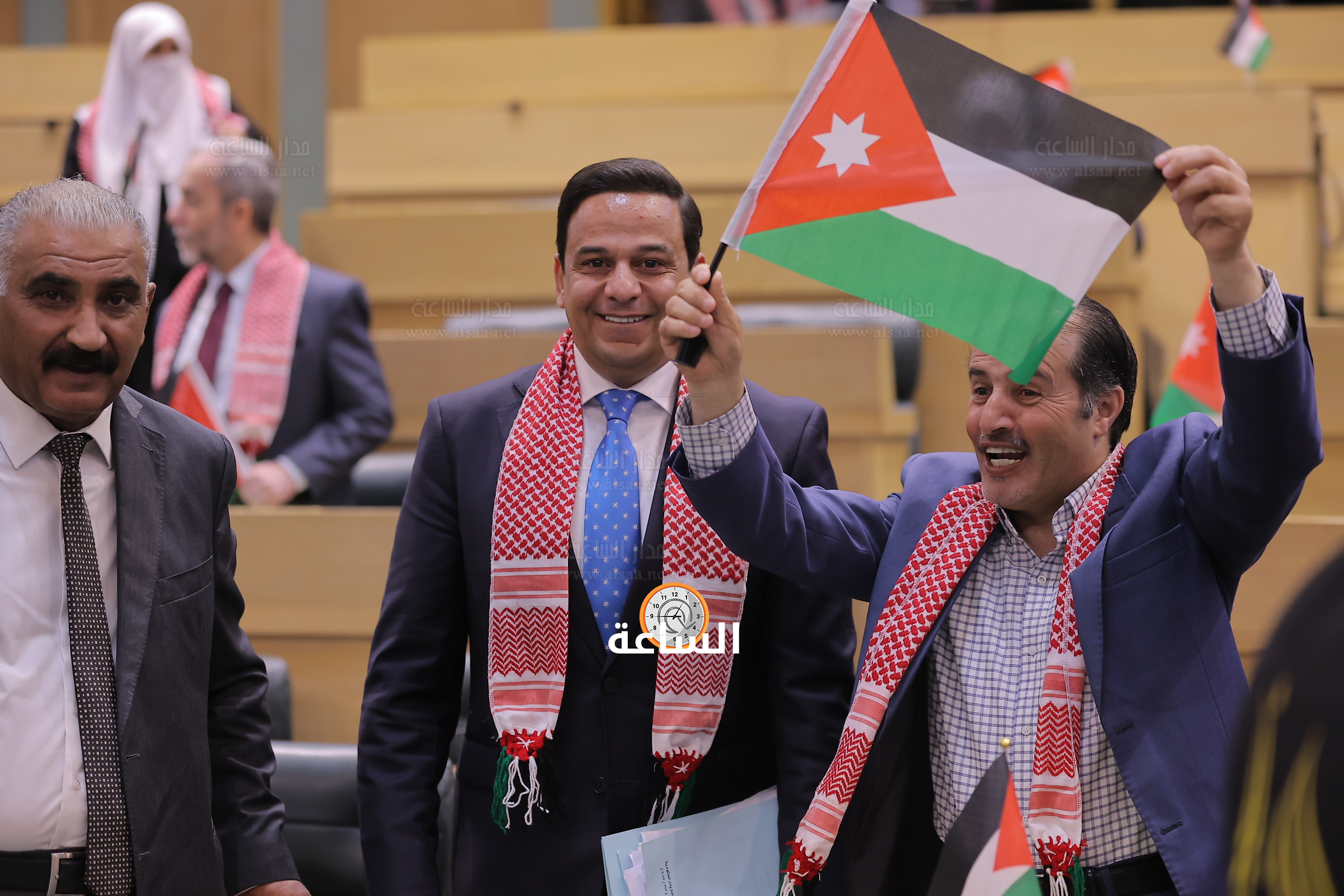 Madar Al-Saa Images 0.44538376146990466