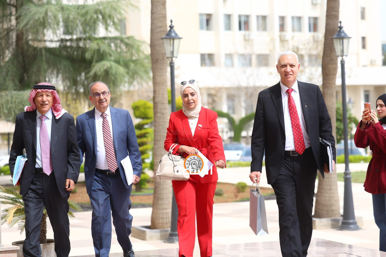 Madar Al-Saa Images 0.26589370346163477