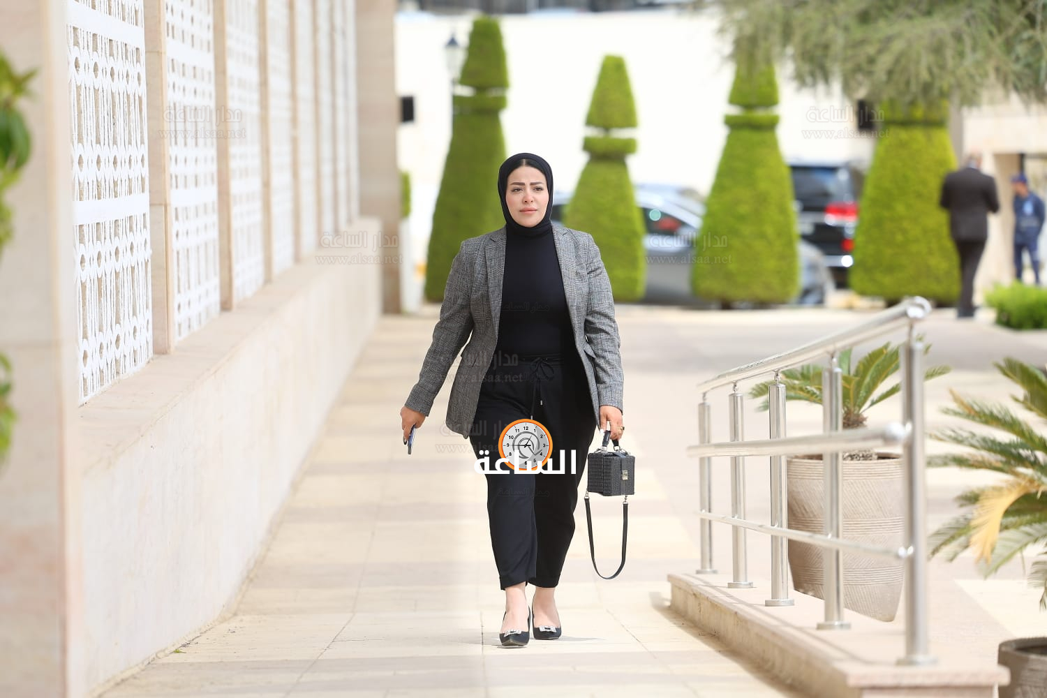 Madar Al-Saa Images 0.9169937214411785