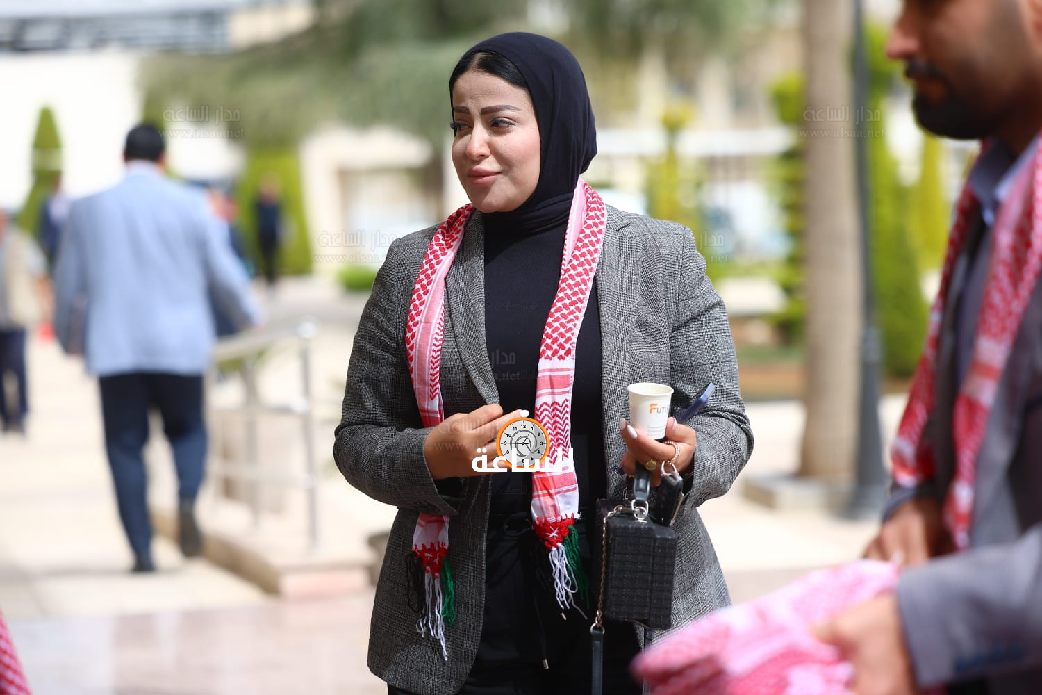 Madar Al-Saa Images 0.4270345505077856