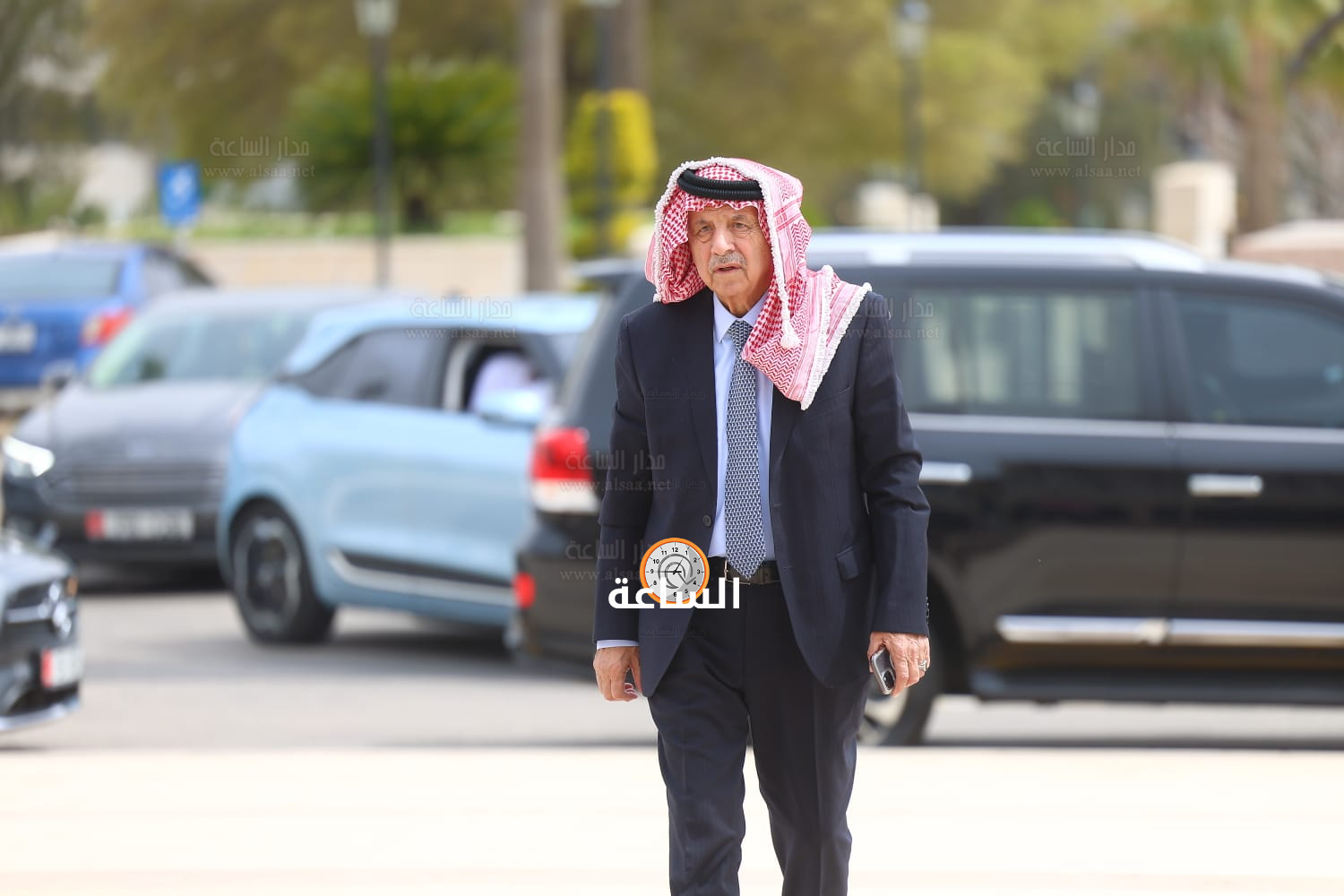 Madar Al-Saa Images 0.07049824210481892