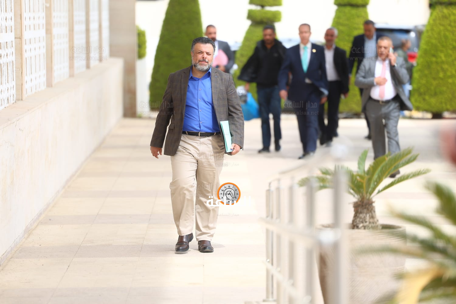 Madar Al-Saa Images 0.9454686985777662