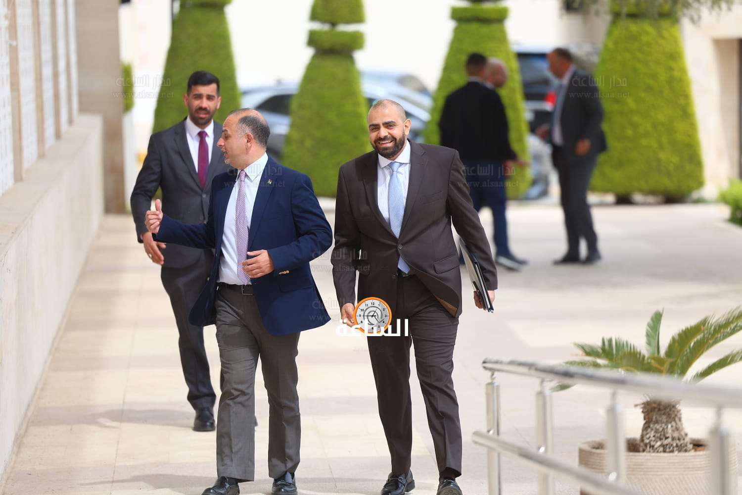 Madar Al-Saa Images 0.3209102660557963