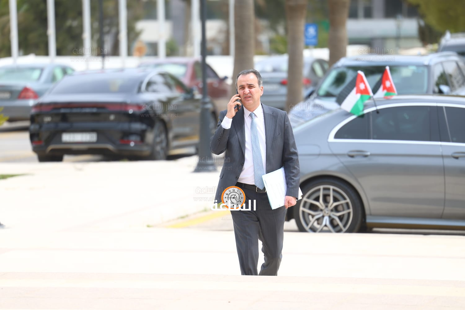 Madar Al-Saa Images 0.1970729428275395