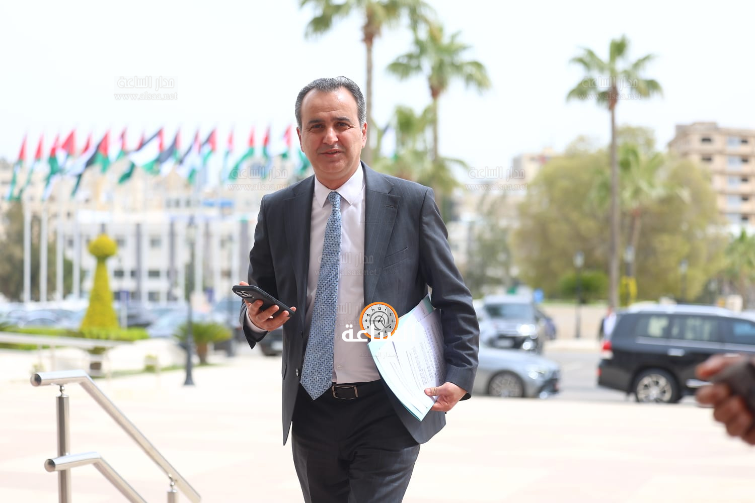 Madar Al-Saa Images 0.059705055484579383