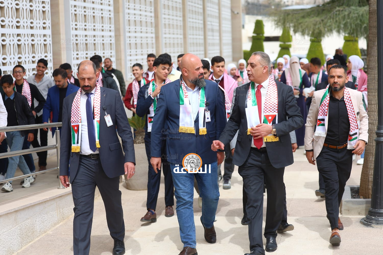 Madar Al-Saa Images 0.22476969396324054