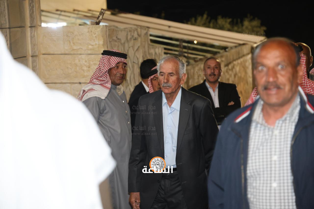 Madar Al-Saa Images 0.6348223866568784