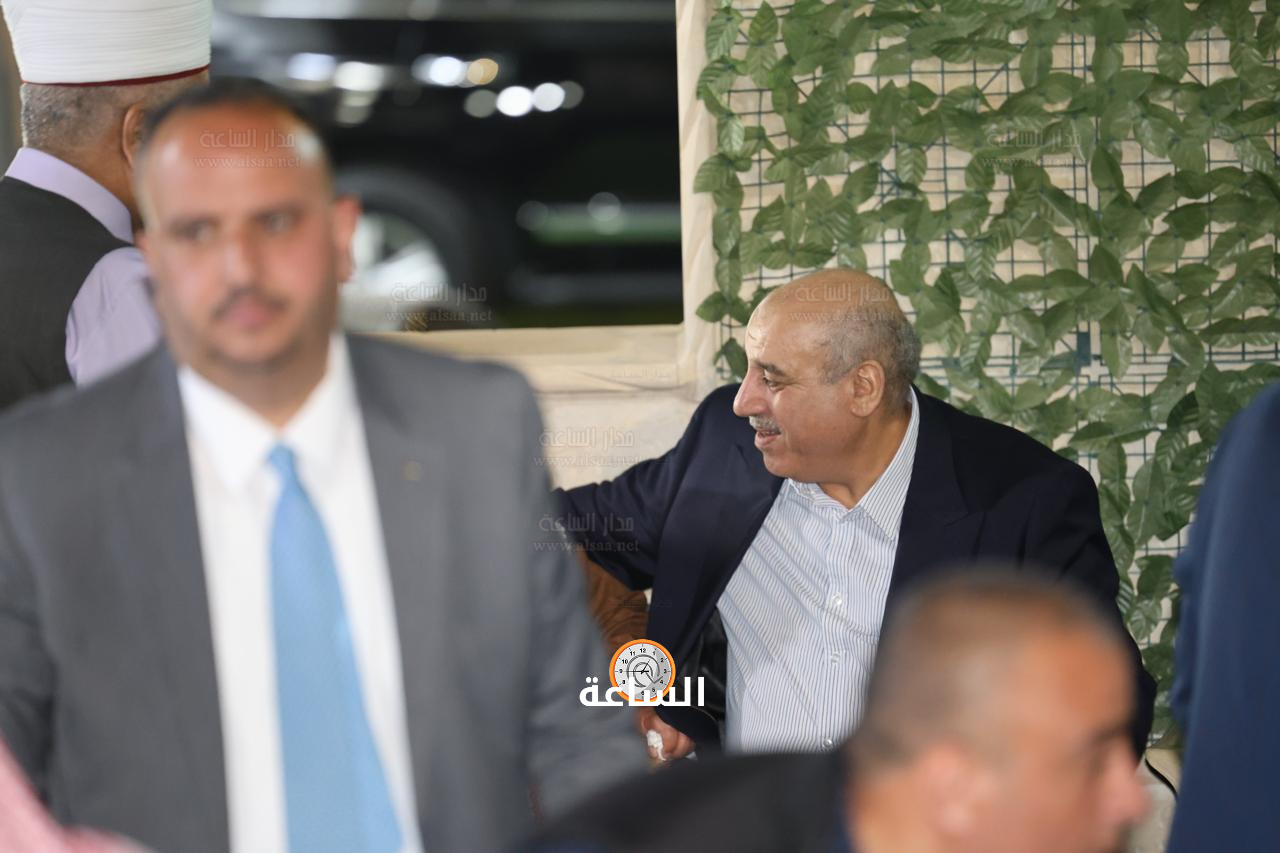 Madar Al-Saa Images 0.03883150698083937