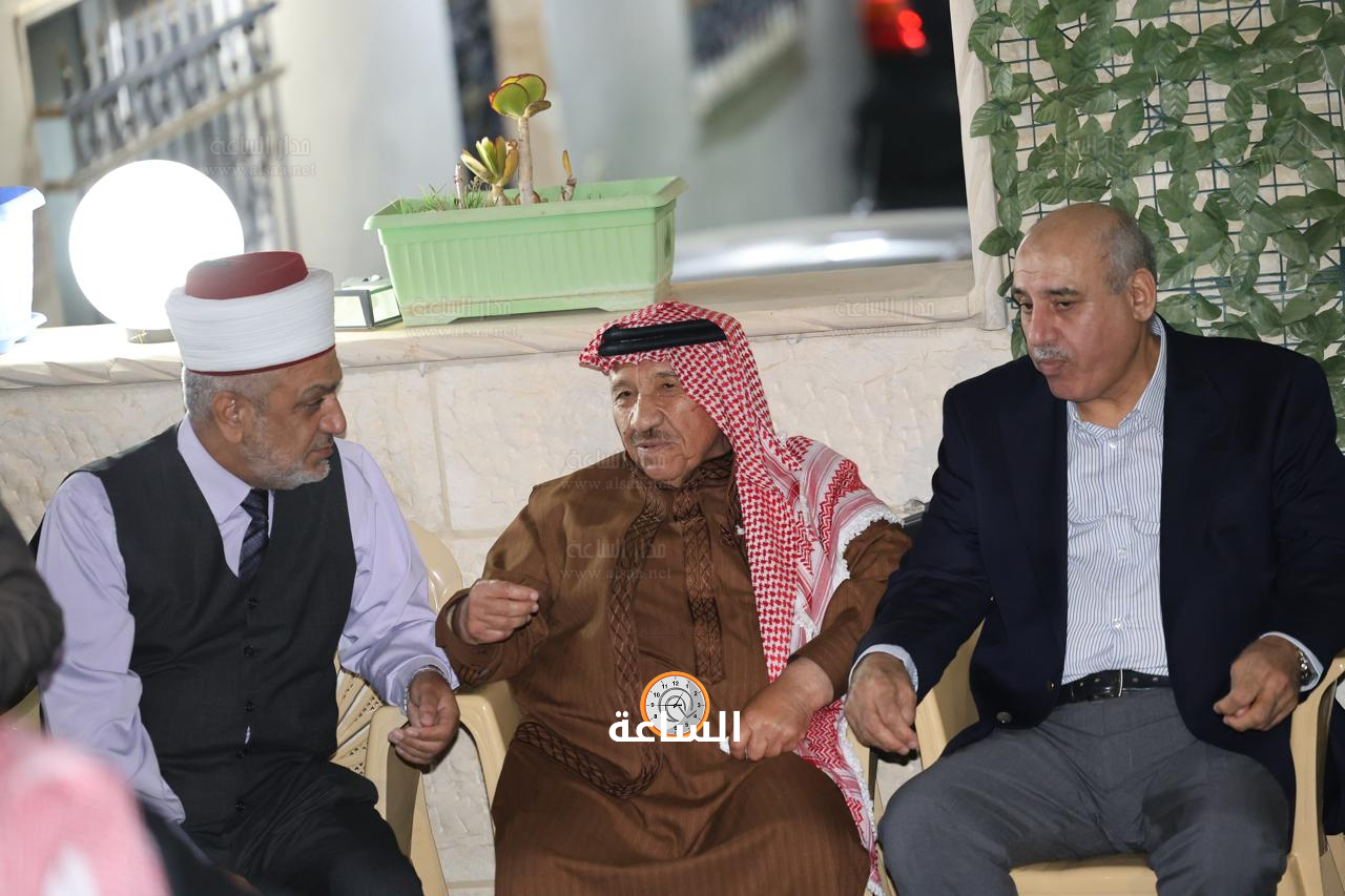 Madar Al-Saa Images 0.6971643598975676