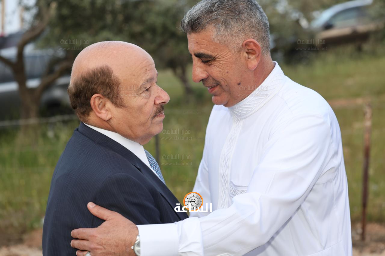 Madar Al-Saa Images 0.9108820870633402