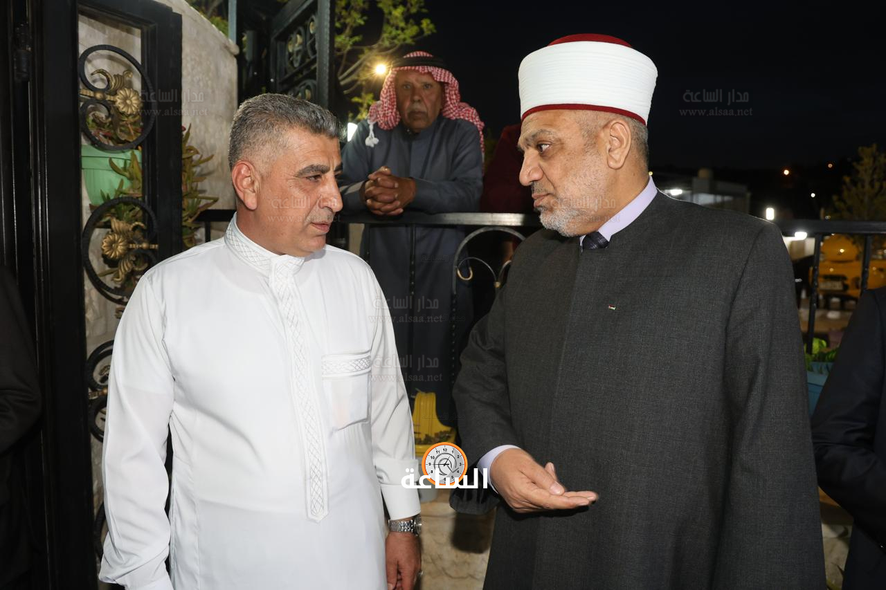 Madar Al-Saa Images 0.08311421004621378