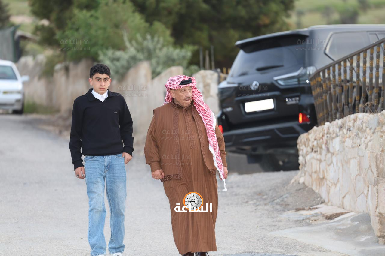 Madar Al-Saa Images 0.196726870744233