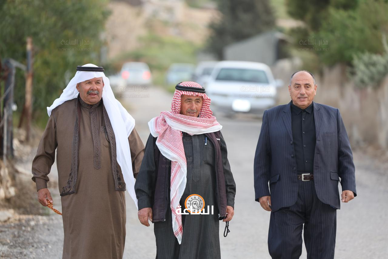 Madar Al-Saa Images 0.7156005870210776