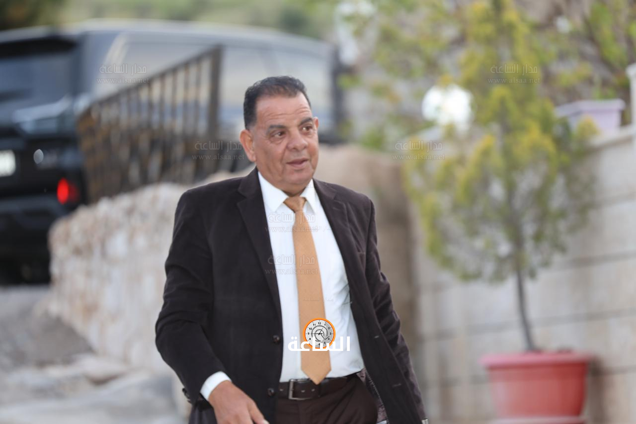 Madar Al-Saa Images 0.747034297658493