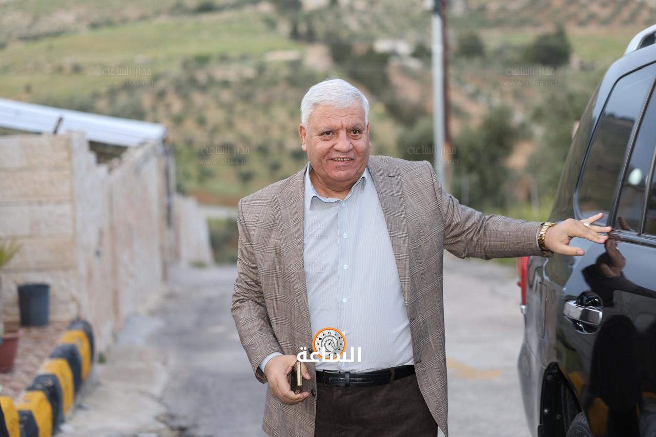 Madar Al-Saa Images 0.8662768228154114