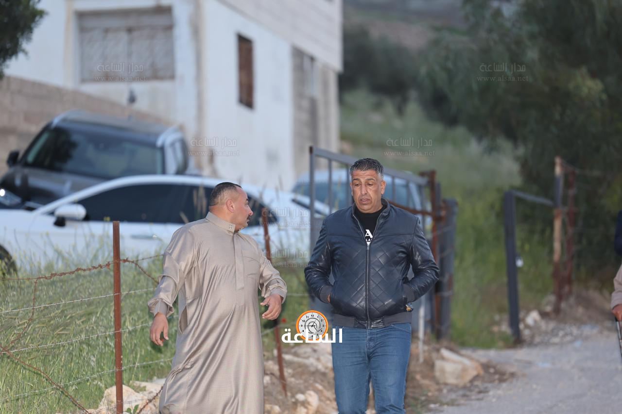 Madar Al-Saa Images 0.4396153452513929