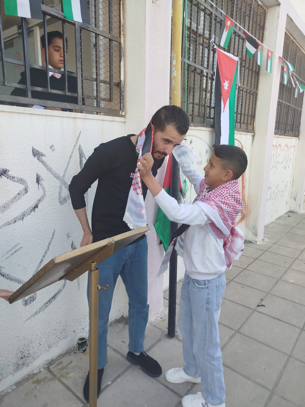 Madar Al-Saa Images 0.3064341058608221