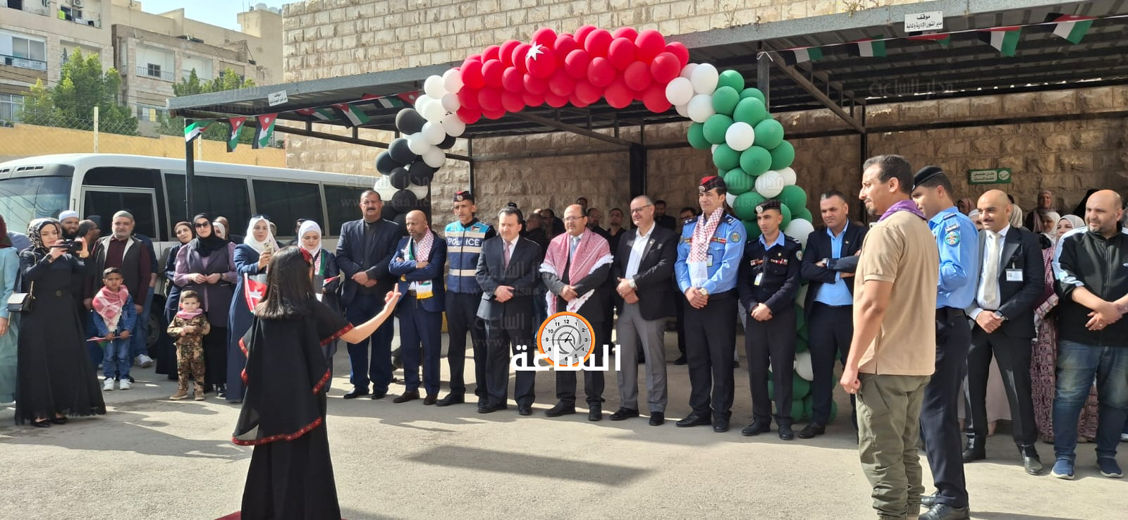 Madar Al-Saa Images 0.6520774243821269