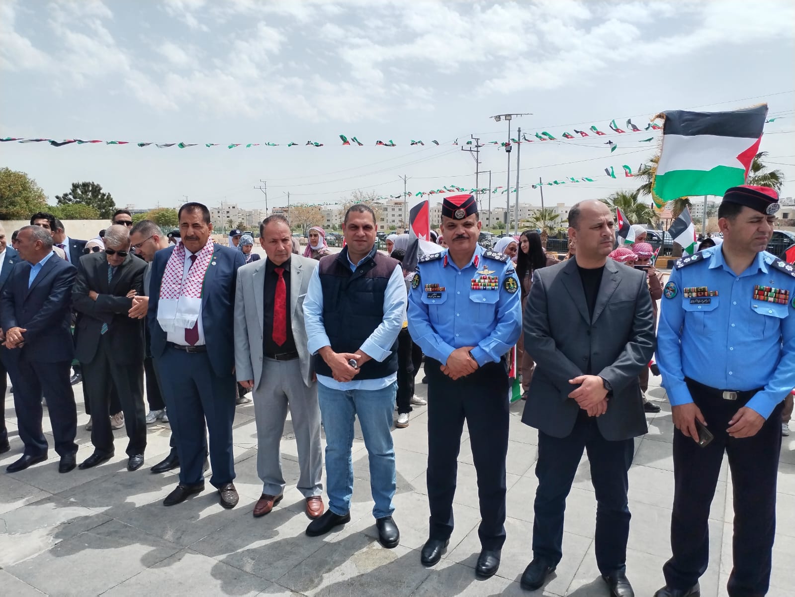 Madar Al-Saa Images 0.7162155012321814