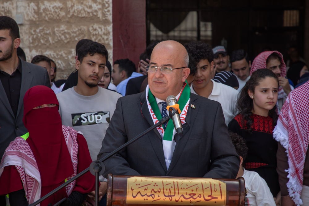 Madar Al-Saa Images 0.2942416423244424