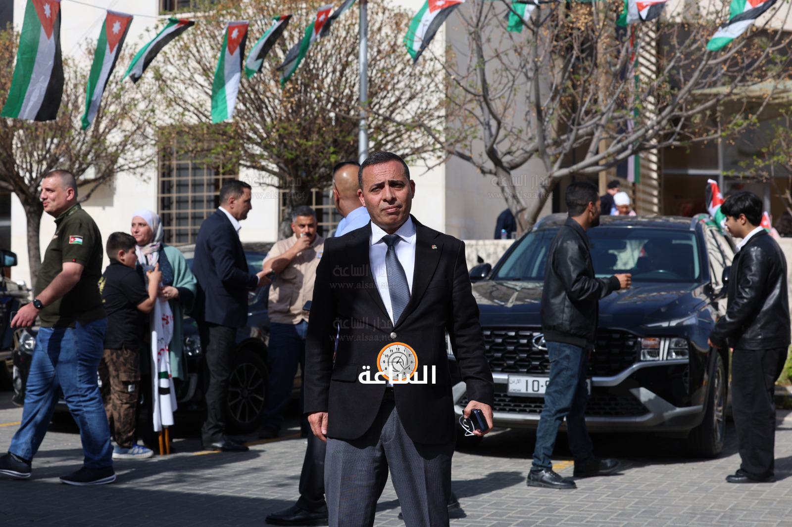 Madar Al-Saa Images 0.7630071649803642