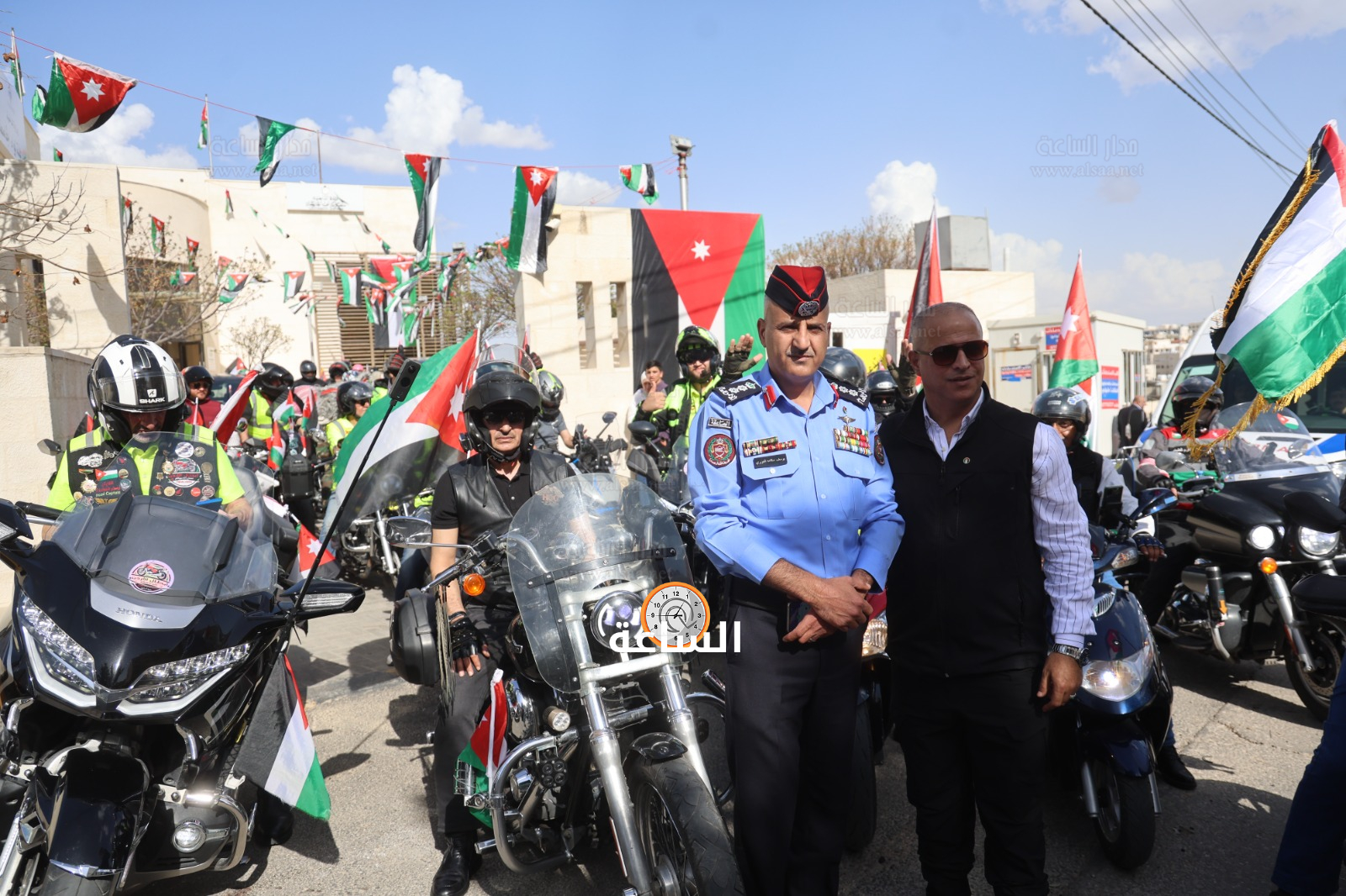 Madar Al-Saa Images 0.10918068738337483