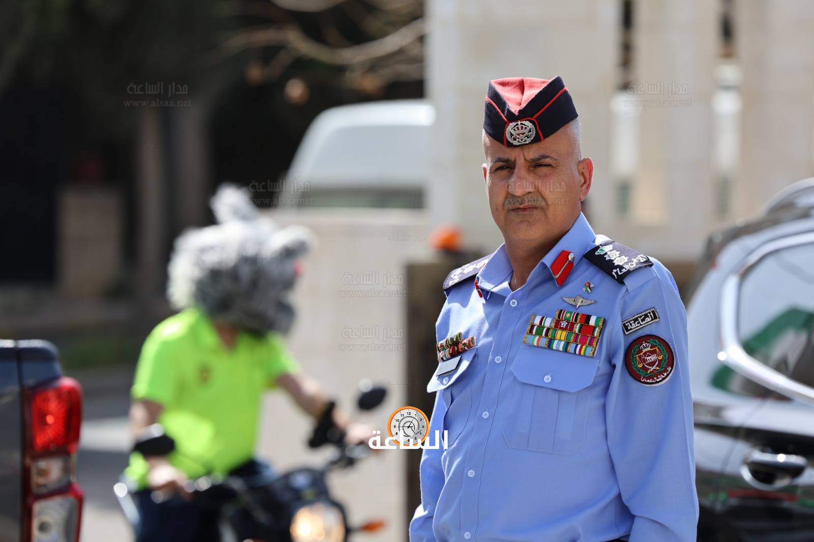 Madar Al-Saa Images 0.525864594262487