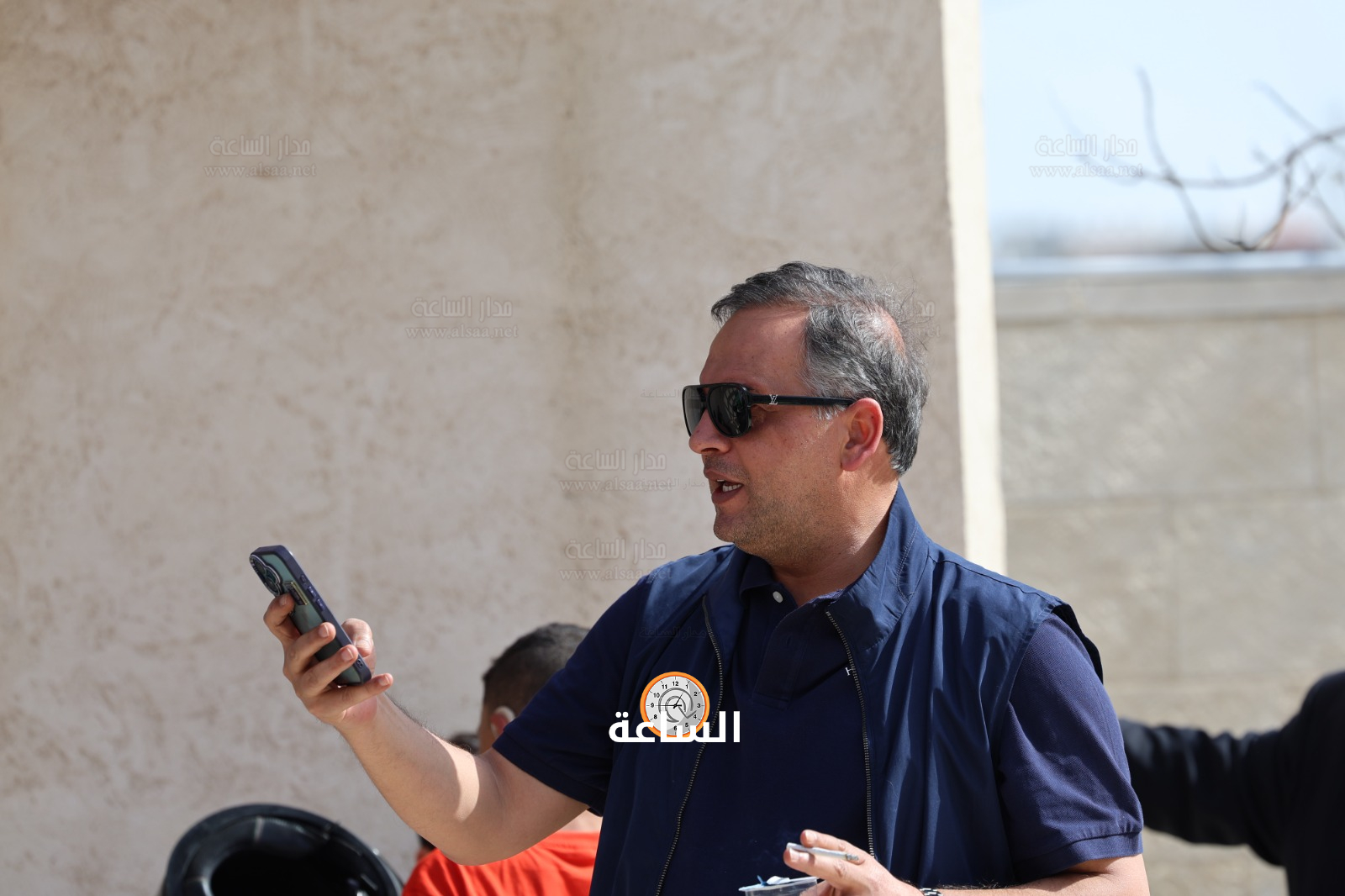 Madar Al-Saa Images 0.41975093566279775