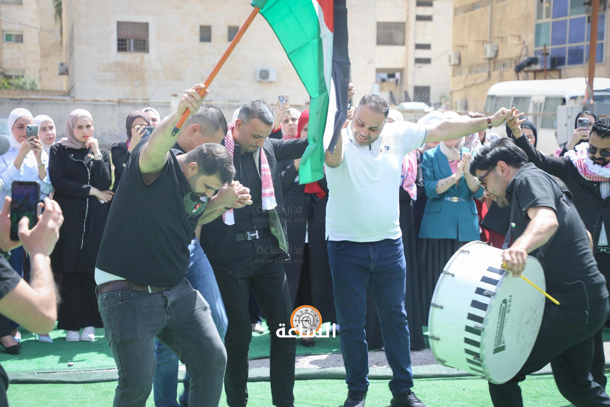 Madar Al-Saa Images 0.08277012704816022