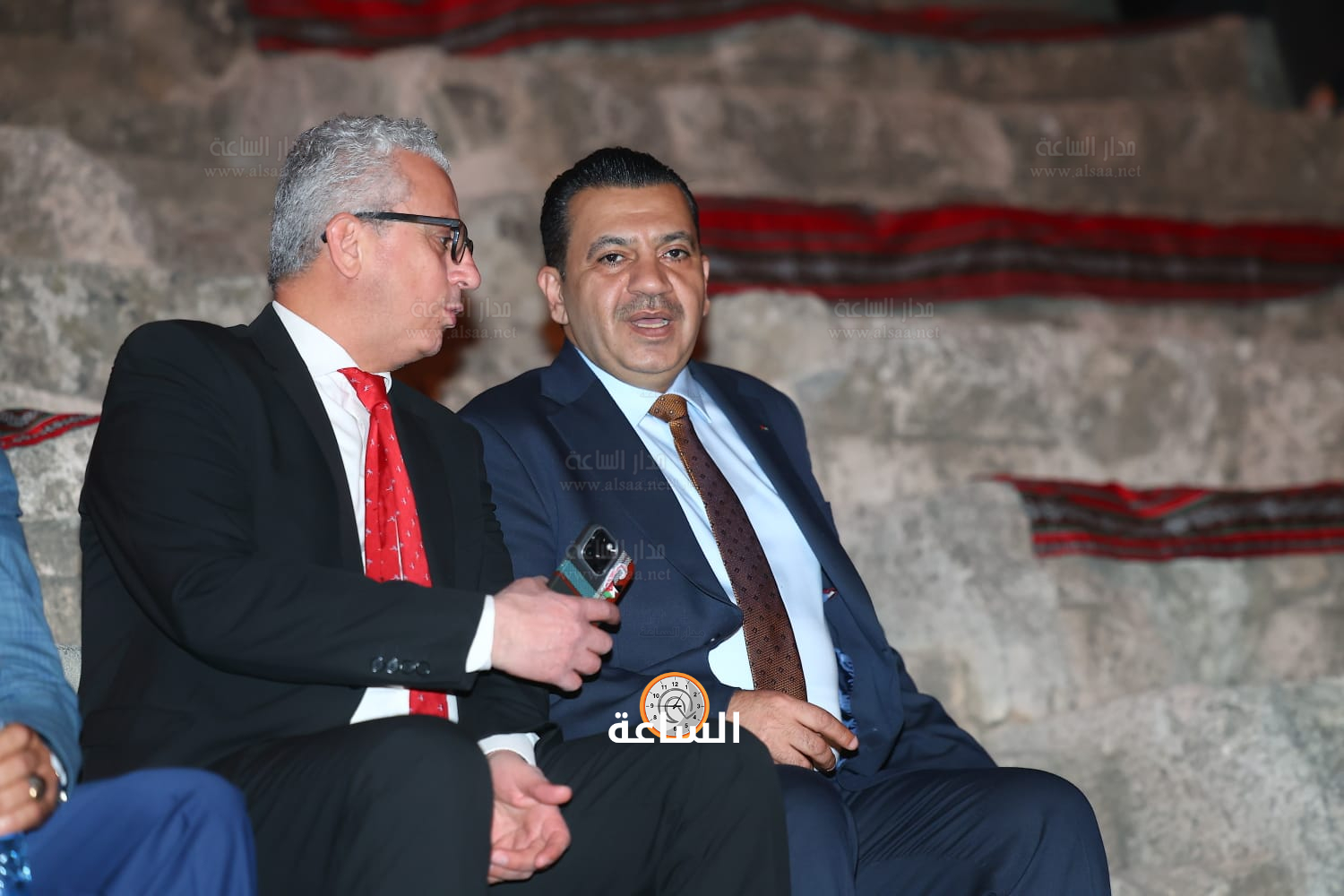 Madar Al-Saa Images 0.03163087000380993