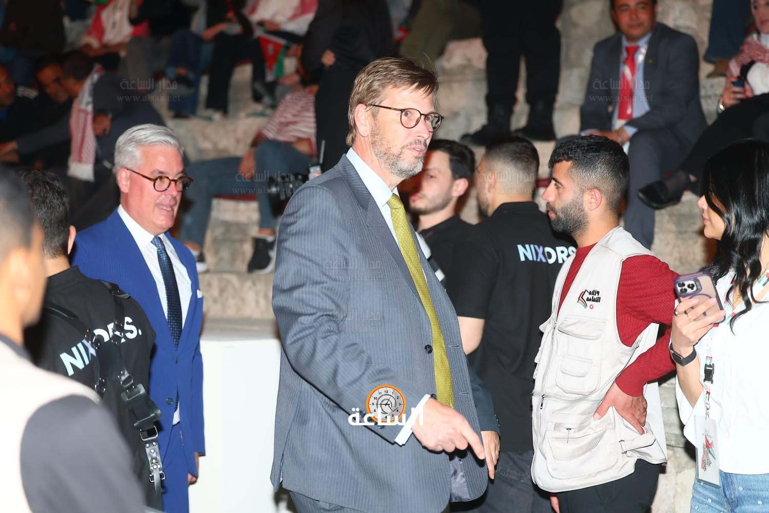 Madar Al-Saa Images 0.8565359841718836