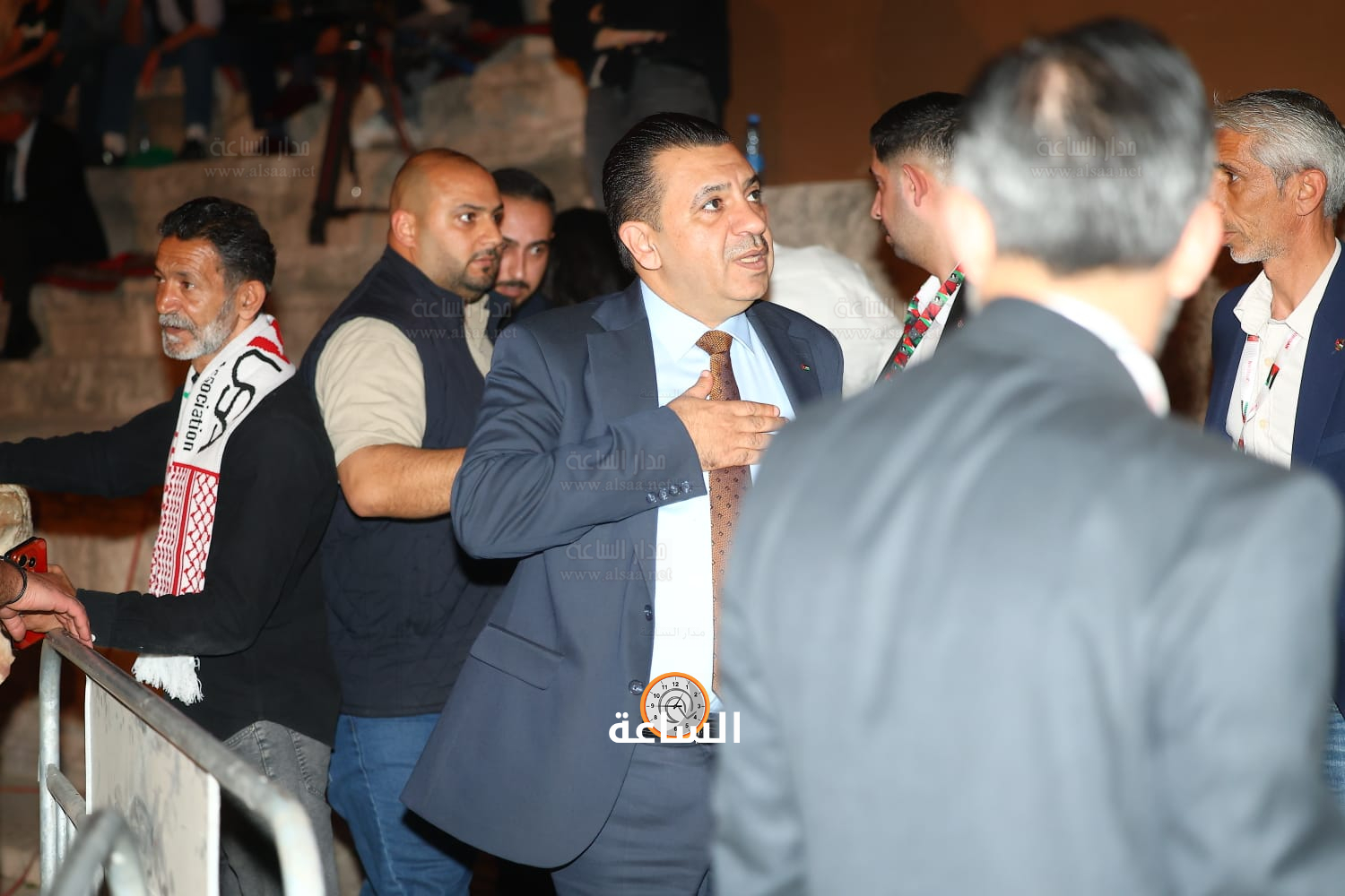 Madar Al-Saa Images 0.9802299829704157