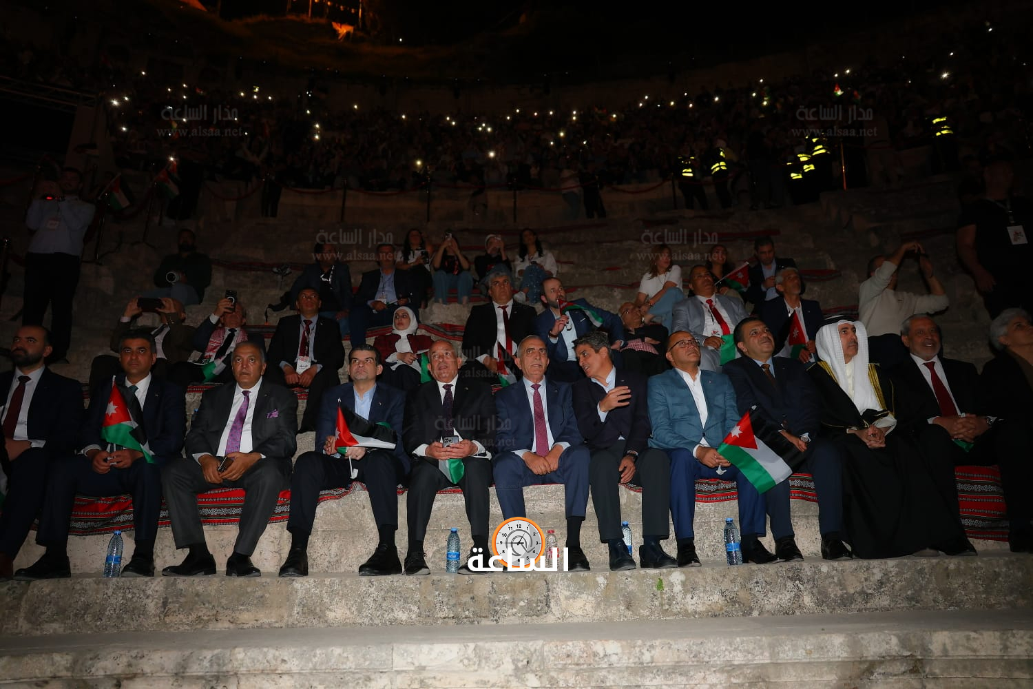 Madar Al-Saa Images 0.741335450229845