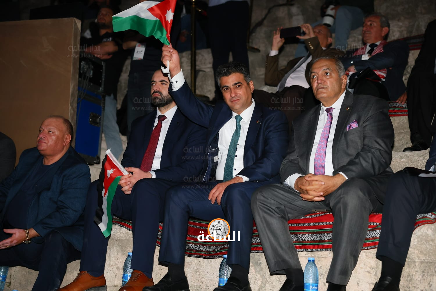 Madar Al-Saa Images 0.8163996272555873