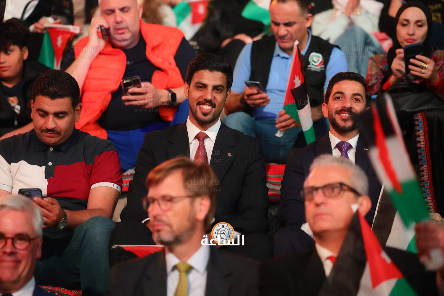 Madar Al-Saa Images 0.039888049811826476