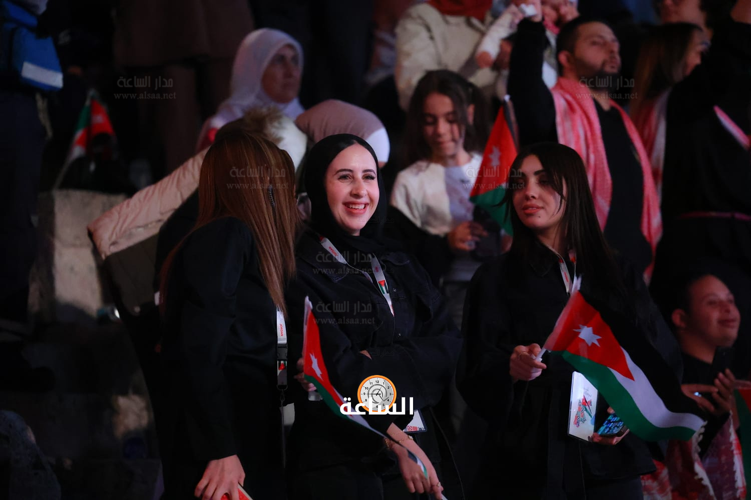 Madar Al-Saa Images 0.4444914734318486