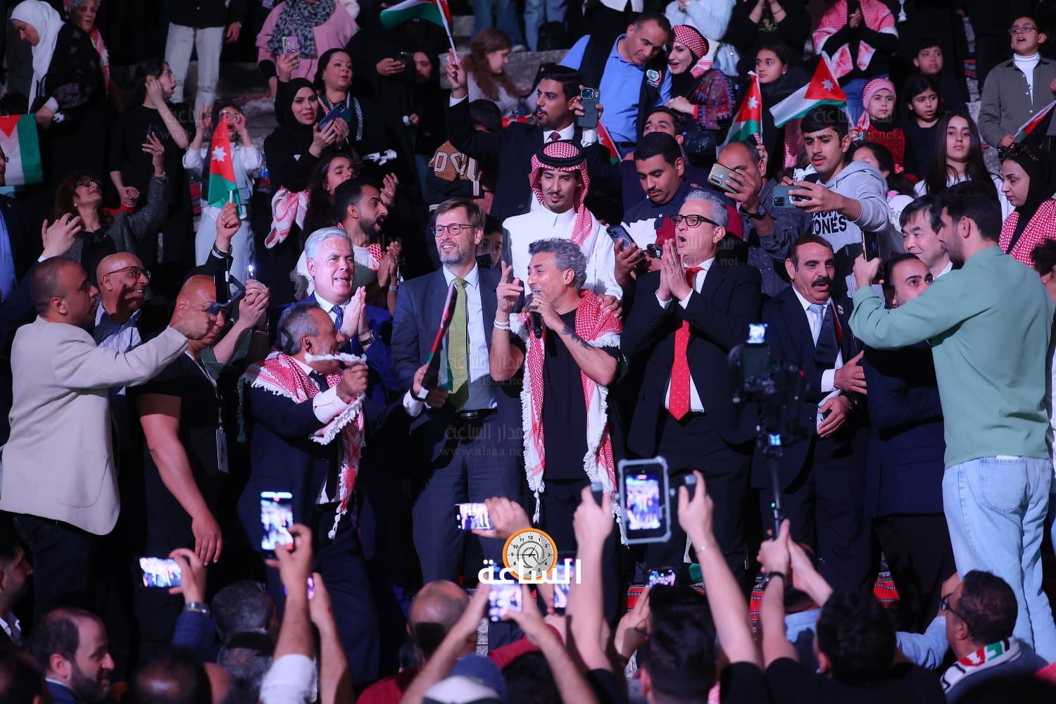 Madar Al-Saa Images 0.5637061442581586